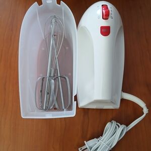 Pioneer Woman Hand Mixer